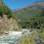 Trail Phakding to Namache Trail Phakding to Namache