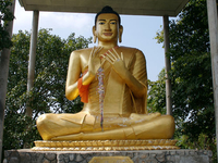 Phnom Sampeou Mountain