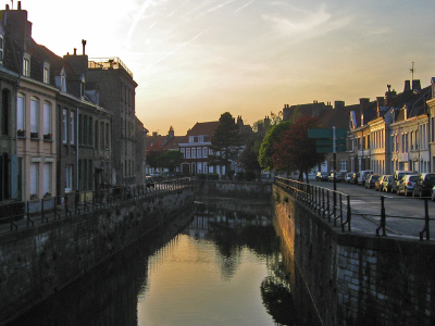 Canal de Bergues, France Tourist Information