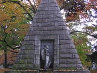 Cedar Hill Cemetery