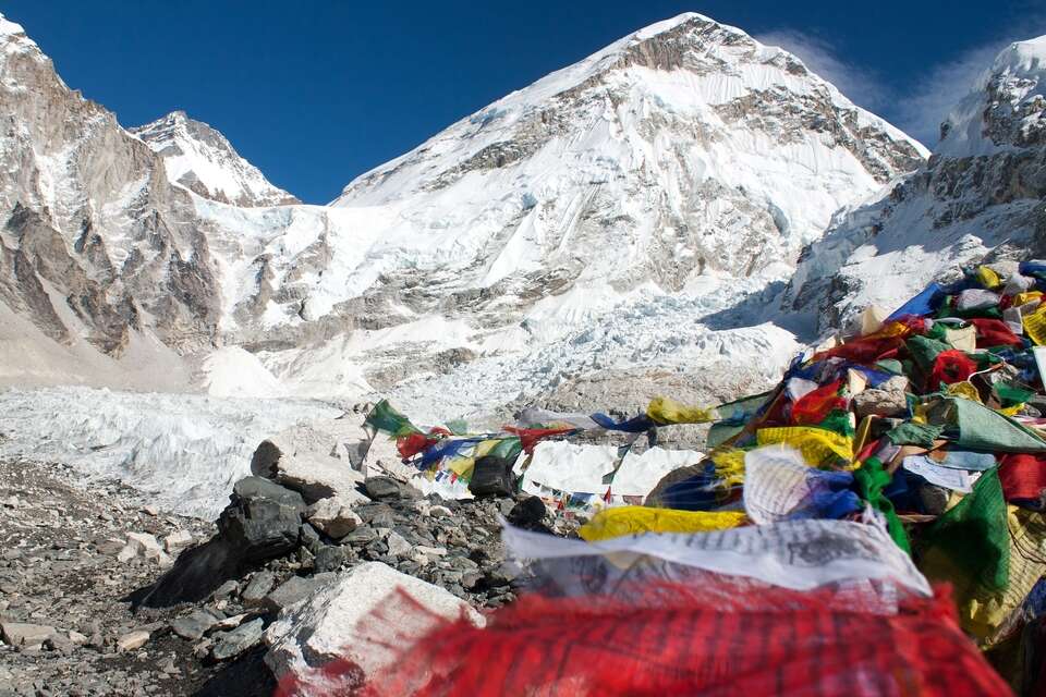 Everest Base Camp, Khumbu Glacier And Prayer Flags - Nepal