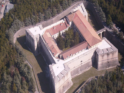 Castillo de San Pedro de la Roca - Wikipedia