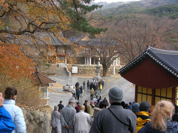 Donghwasa, Daegu, South Korea Photos