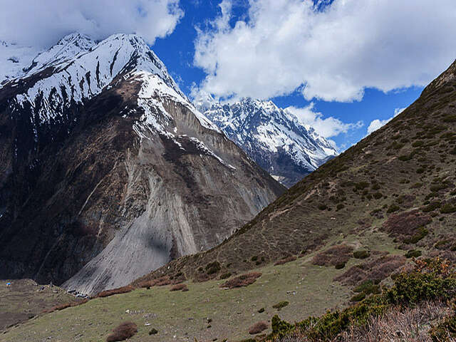 Mountain Views On Trek