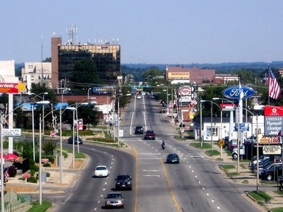 Aurora, Illinois - Visite os EUA - Guia Turístico Oficial - Viagem aos  Estados Unidos da América