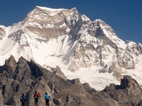 Ngozumba Glacier