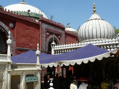 Nizamuddin Dargah, New Delhi, India Tourist Information