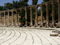 Oval Plaza