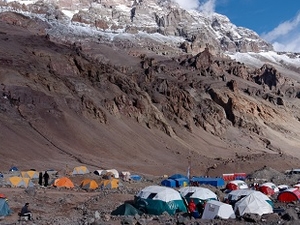 Plaza de Mulas Base Camp Plaza de Mulas Base Camp