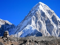 Pumori