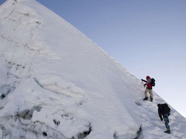 Island Peak & Everest 18 Days photo 4