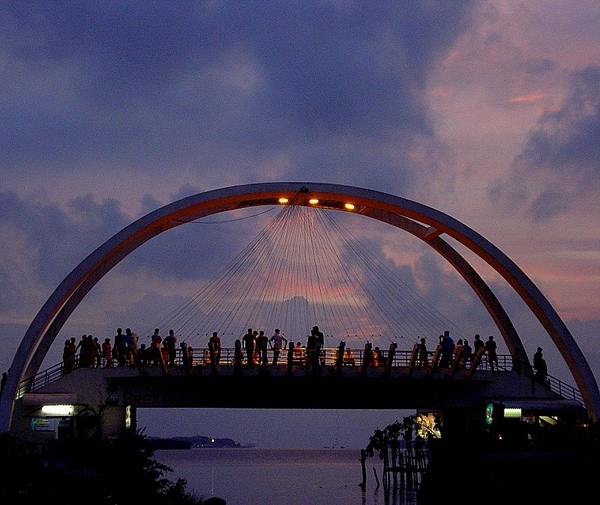 Marine Drive, Kochi, Kochi, India Photos