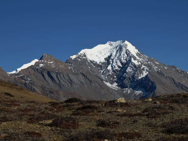 Trekking peaks deals