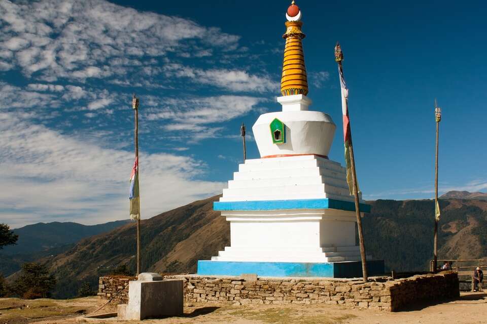 Stupa On Taxindu La Pass Near Ringmu