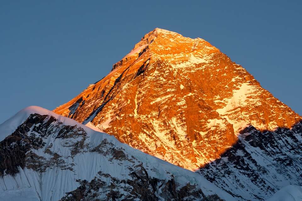  	Summit Of Mt. Everest, Khumjung