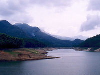 Surinsar Lake
