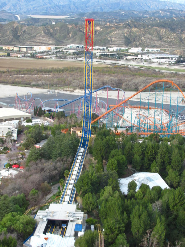 superman escape from krypton ride cart superman escape from krypton ride cart
