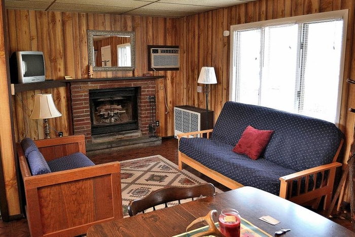Pocono Mountain Log Cabins, Henryville, United States Photos