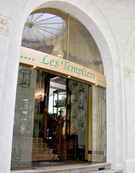 Grand Hotel Des Templiers Reims France Photos