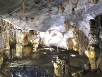 Hue - Paradise Cave Hue - Paradise Cave
