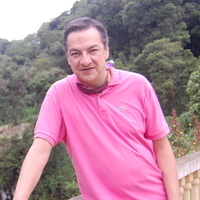 Carlos Frias