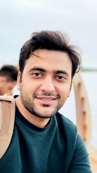 Abbas Hosseini Abbas Hosseini