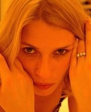 Nina Pap De Pesteny