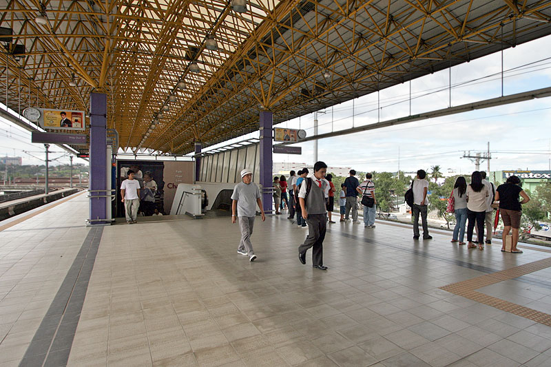 Santolan Lrt Station Manila Philippines Tourist Information