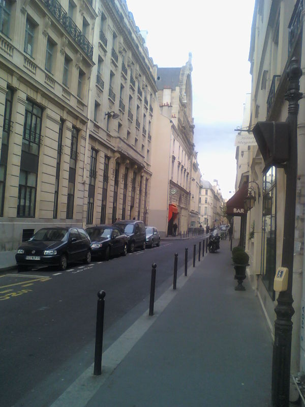 Rue de la Victoire, Paris, France Tourist Information