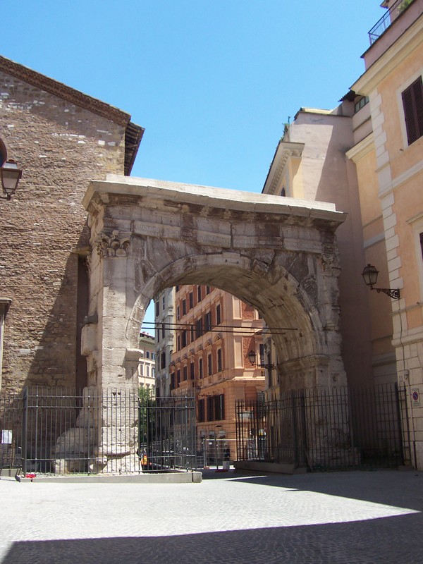 The Arch of Drusus, Rome, Italy Tourist Information