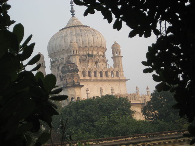 Bahu Begum ka Maqbara, Faizabad, India Tourist Information