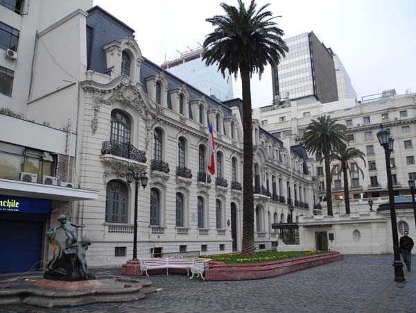 Palacio Subercaseaux, Santiago, Chile Tourist Information