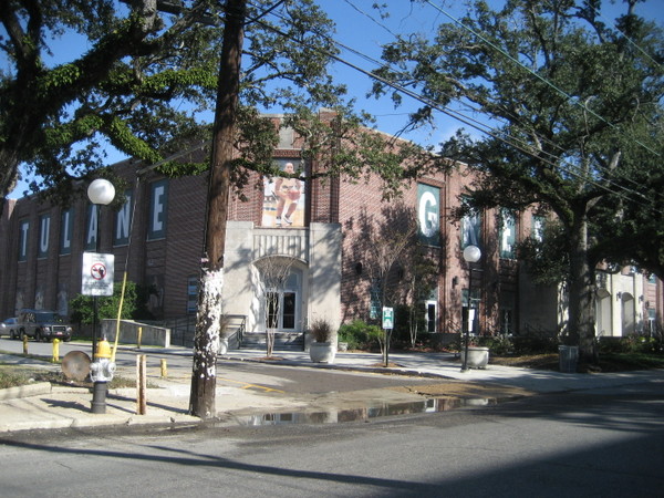 Avron B. Fogelman Arena, New Orleans, United States Tourist Information