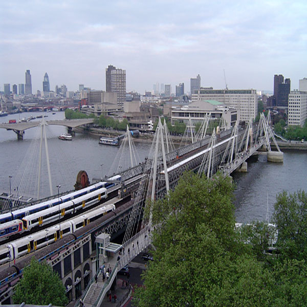 Hungerford Bridge, London, England Tourist Information