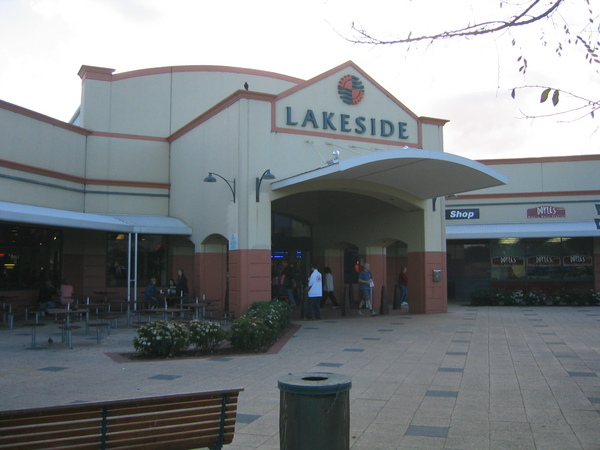 travel stores joondalup