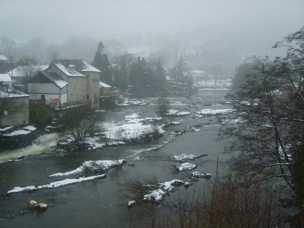 River Dee, Wales Tourist Information