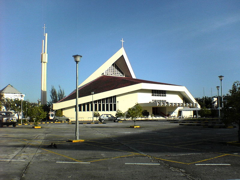 sacred heart cathedral kota kinabalu