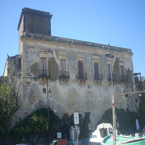 Schiso Castle, Italy Tourist Information