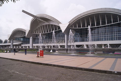 Sultan Hasanuddin International Airport, Makassar, Indonesia Tourist ...