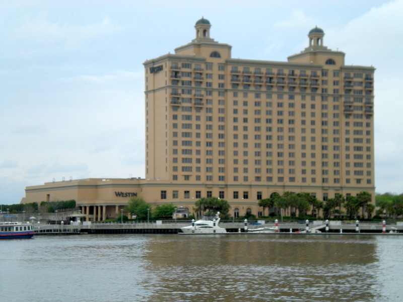 Hutchinson Island, Savannah, United States Tourist Information